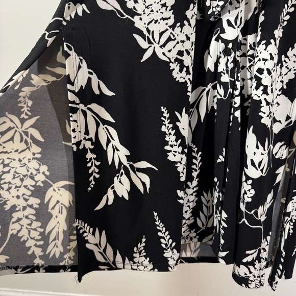 WHBM Black Wisteria Midi Wrap Dress NWT - Picture 3 of 14